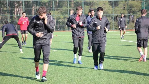 Denizli İdmanyurdu'nda Ayvalıkgücü Maçı Hazırlıkları Sürüyor