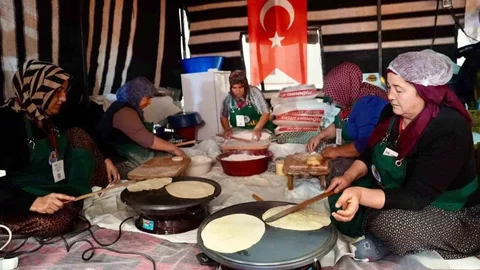 Mersin'de Yörük Çadırı Fuarı Göz Doldurdu
