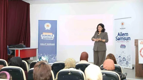 Samsun'da Mahalle Akademisi Eğitimi Başladı