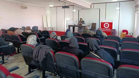 Beyşehir'de Eğitim Kursları Başladı