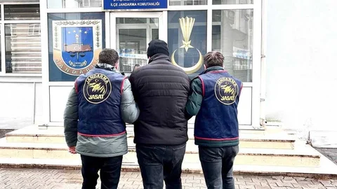 Samsun'da FETÖ Üyeleri Yakalandı