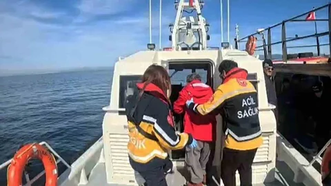 Balıkçı Teknesinde Tıbbi Tahliye İşlemi