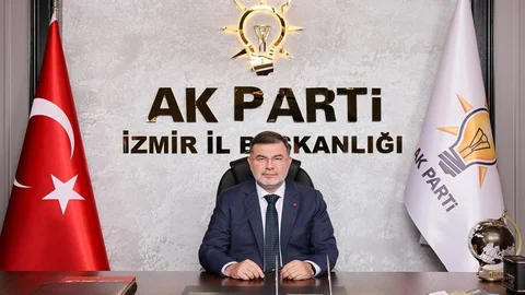 AK Parti İzmir'de Eleştiri Gündemde