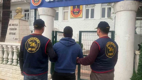 Çeşme'de Hükümlü Yakalandı