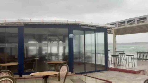 Didim'de Fırtına Etkili Oldu