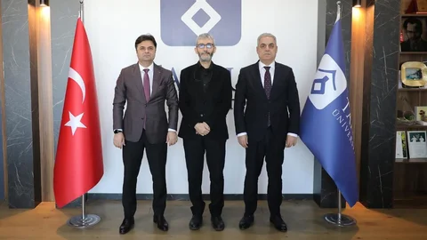 Başsavcı Çelikkol İle Adalet Komisyon Başkanı Ceylan'dan, Rektör Özen'e Ziyaret