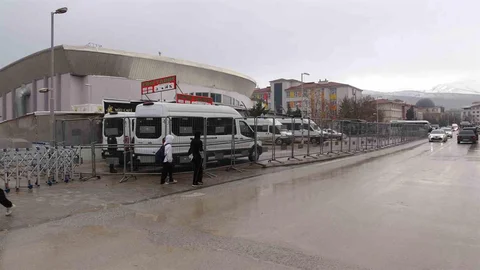 Malatya'da Suç Örgütü Davasında Tahliyeler Gerçekleşti