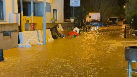 Bodrum'da Sel Felaketi Yaşandı