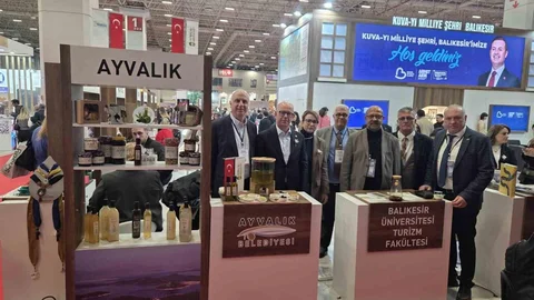 Ayvalık Belediyesi EMITT Fuarı'nda Tanıtım Yapıyor