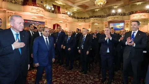 Adana'da Türkiye-Mısır Ekonomi Forumu