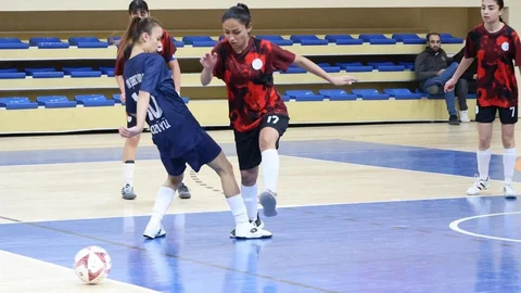 Bilecik’te Futsal Müsabakaları Devam Ediyor