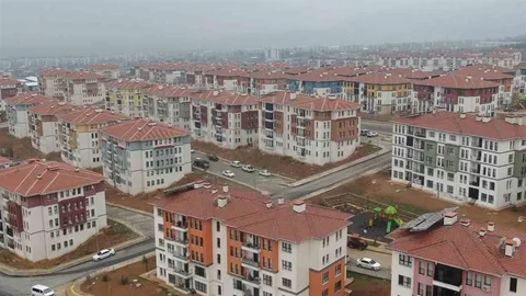 Gaziantep'te Depremzedelere Hızlı Ev Teslimi