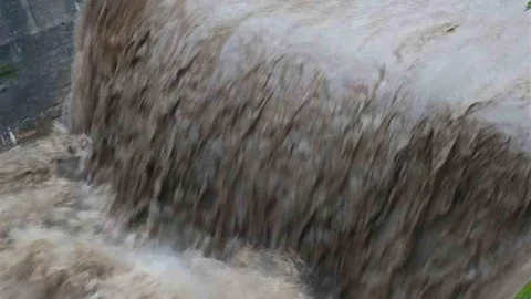 Tabakhane Deresi Su Seviyesi Yükseldi