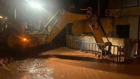 İzmir'de Yağış Rekoru Kırıldı