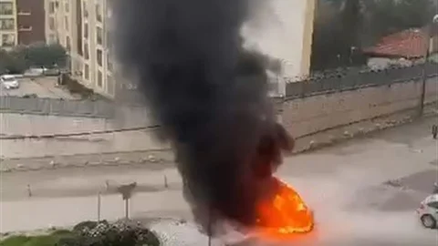 Bursa'da Araç Yangını Panik Yarattı