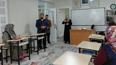 Tavşanlı'da Engelli Bireylere Dini Eğitimler Devam Ediyor