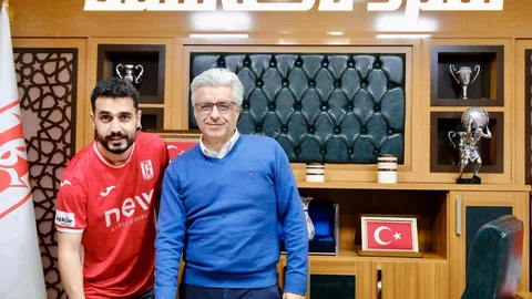 Balıkesirspor Serhat Velioğlu ile Anlaşma Sağladı