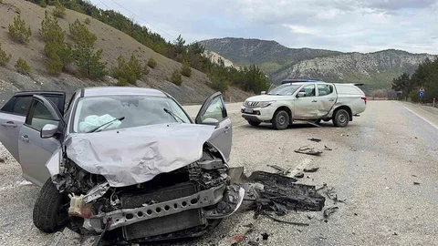 Kastamonu’da Trafik Kazası: Eski Başkan Yaralandı