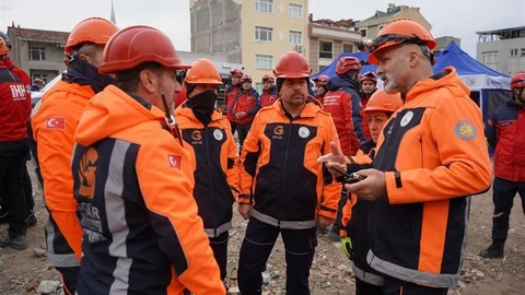Gaziosmanpaşa'da Arama Kurtarma Tatbikatı Yapıldı