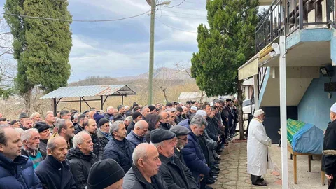 56 Yıllık Çift Ardışık Günlerde Hayatını Kaybetti