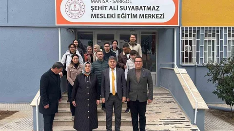 Sarıgöl’de Meslek Lisesine Destek Çalışmaları
