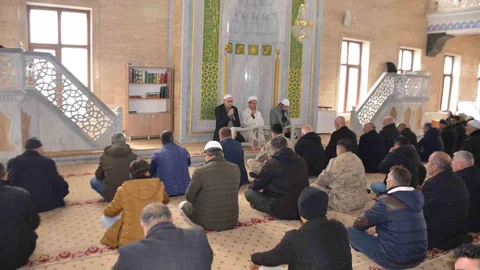 Bulanık’ta Deprem Şehitleri Anıldı