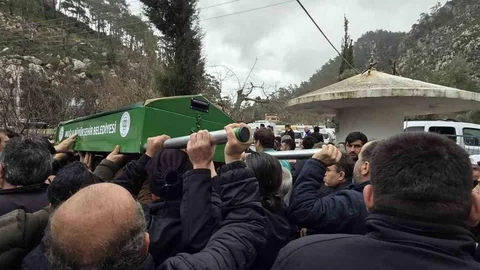 Muğla'da Sel Felaketi Sonrası Yaşamını Yitiren İşçi Defnedildi