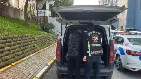 Avcılar'da Trafik İhlali Ceza Kesildi