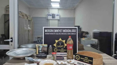Uyuşturucu Tacirleri Anamur'da Yakalandı