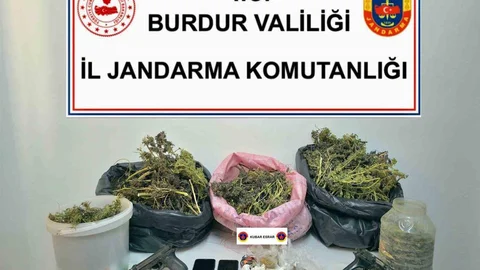 Burdur'da Uyuşturucu Operasyonu