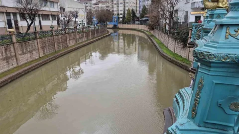 Porsuk Çayı'nın Rengi Değişti