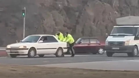 Tavşanlı'da Polis Ekiplerinden Örnek Davranış