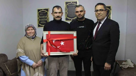 Amasya'da Maden İşçisinden Örnek Davranış