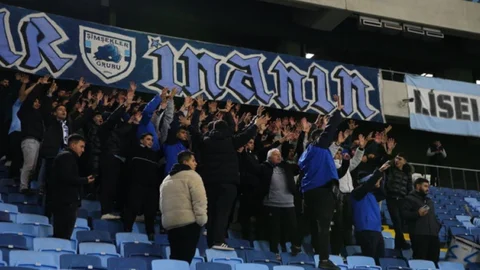 Adana Demirspor Yönetimi Taraftara Devredildi