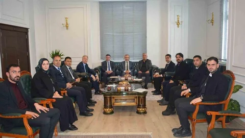 Adaklı'da Eğitim Çalışmaları Görüşüldü