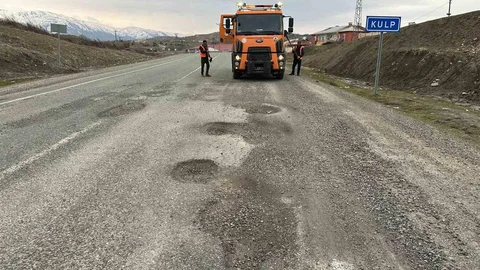 Kulp'ta Tümsekler Güvenli Hale Getirildi
