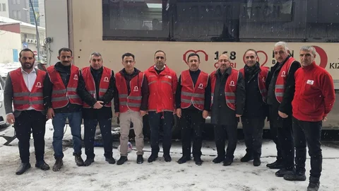 Yüksekova'da Kan Bağışı Kampanyası Devam Ediyor