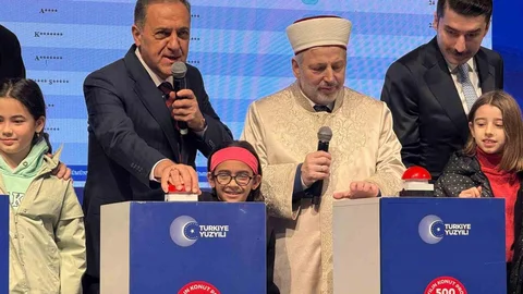 Yalova'da TOKİ Konut Kura Çekimi Yapıldı