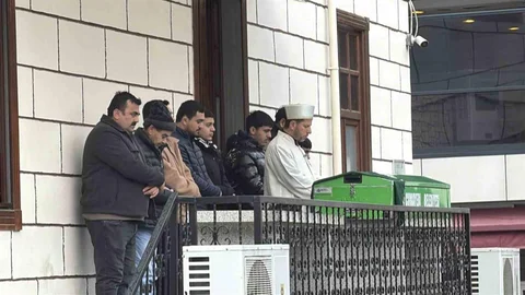 Emekli Polisin Eşinin Cenazesi Düzce'de