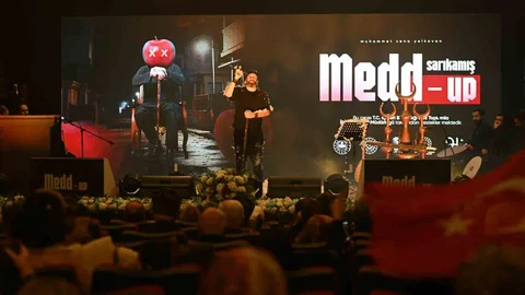 Bakan Göktaş Erzurum'da Gösteri İzledi