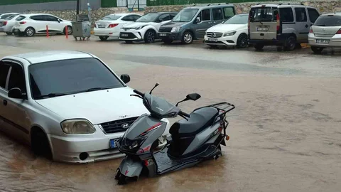 Hatay’da Yağışlar Sele Neden Oldu