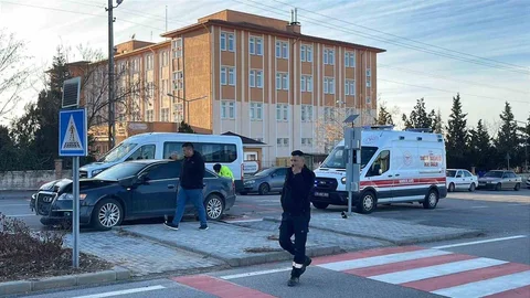 Karaman'da Trafik Kazası Meydana Geldi
