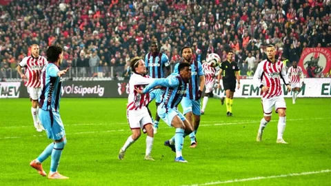 Samsunspor, Trabzonspor'a 3-0 Yenildi