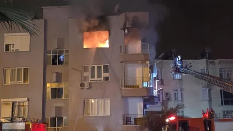 Mersin'de Yangın Paniği Yaşandı