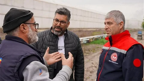 Adana'da Arı Yetiştiricilerini Vuran Yağmur