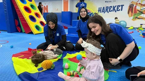 Pendik’te Anne-Bebek Jimnastiği Projesi