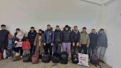 Edirne'de 14 Düzensiz Göçmen Yakalandı