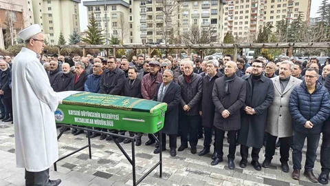 Başkan Büyükkılıç’ın Kayınvalidesi Toprağa Verildi