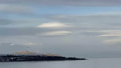 Tatvan'da Nadir Mercan Bulutu Görüntülendi
