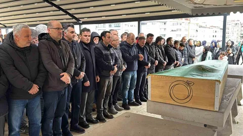 Ordu'da Halı Sahada Kalp Krizi